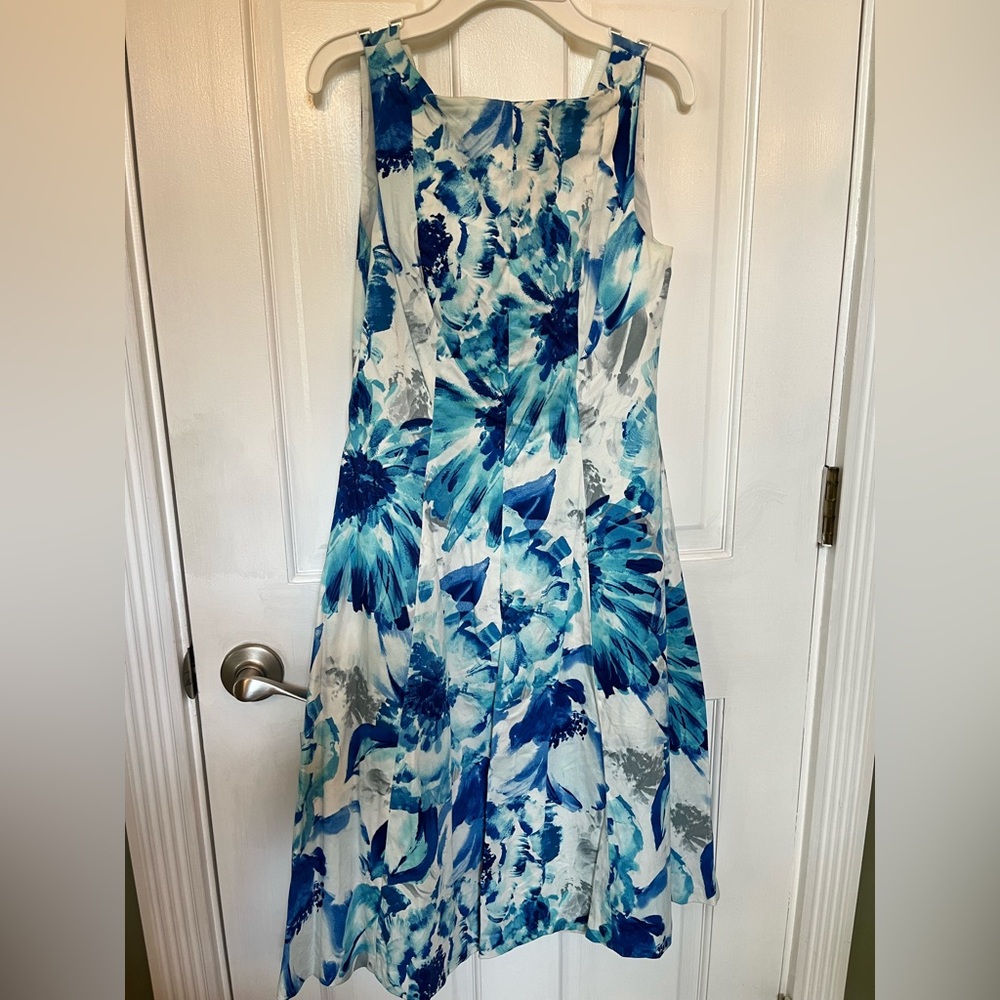London Style Aqua and White Midi Dress